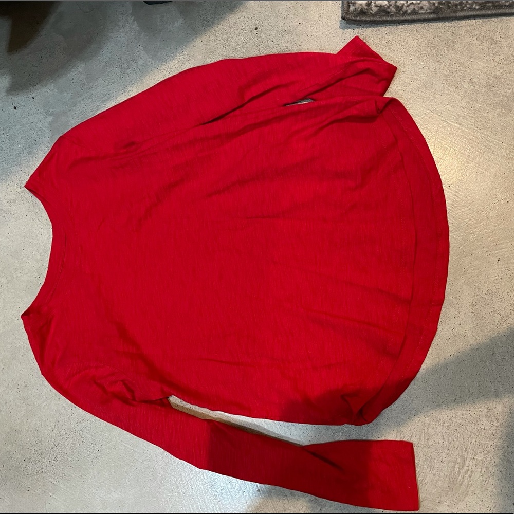 NEW Old navy small brand new BNWOT red tee